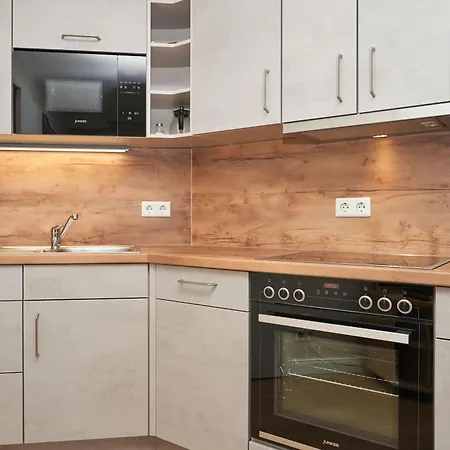 Apartment 615, Seepark