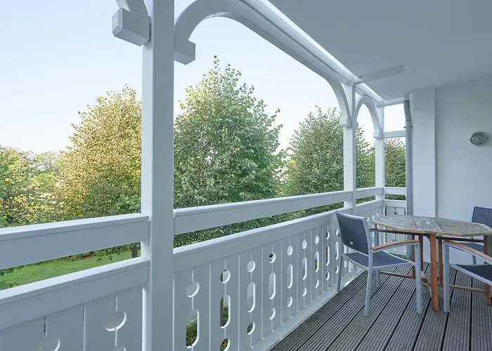 615, Seepark Apartment *